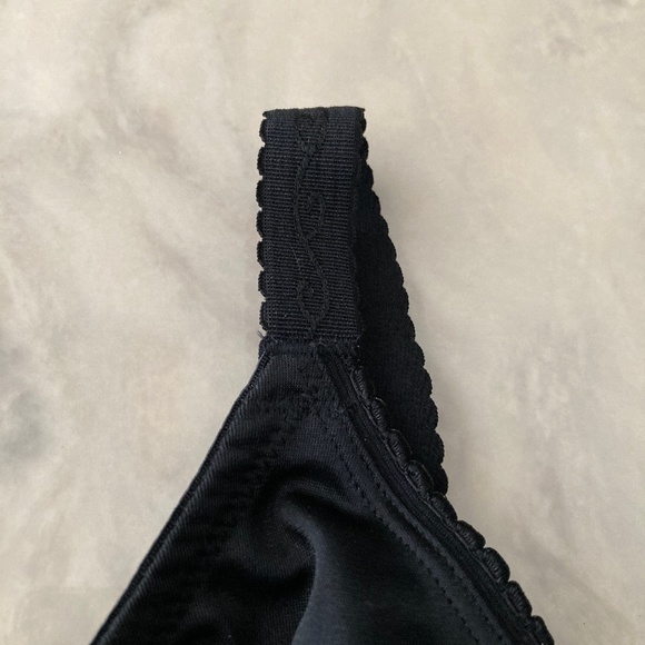 Like-new Wacoal Simple Shaping Minimizer - 38G - Picture 4 of 8